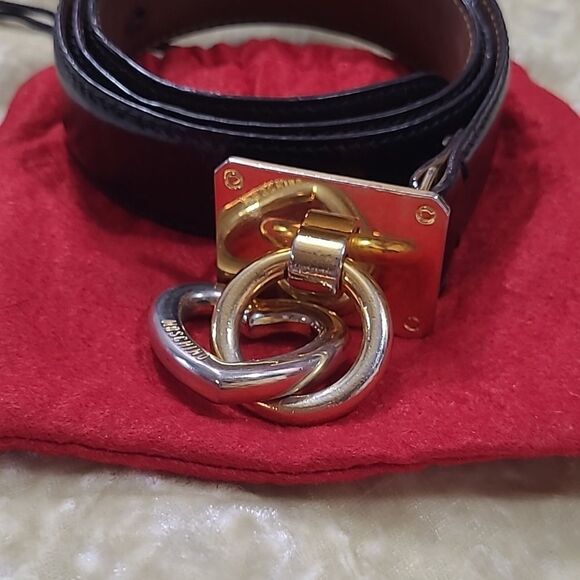 Authentic Moschino Belt - Picture 13 of 13